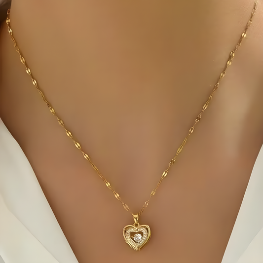 Amaris Heart Embrace 18k Gold Necklace